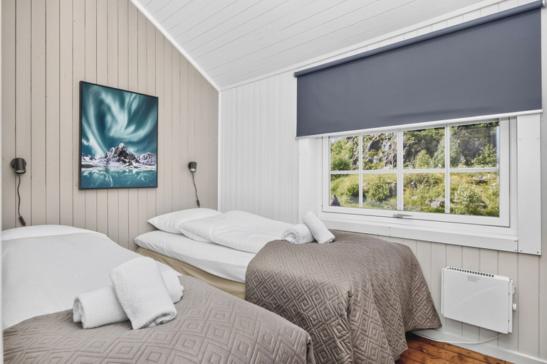 Bedroom 2, Astra Village - Waterfront Rorbu Cabins in Lofoten, Vågan