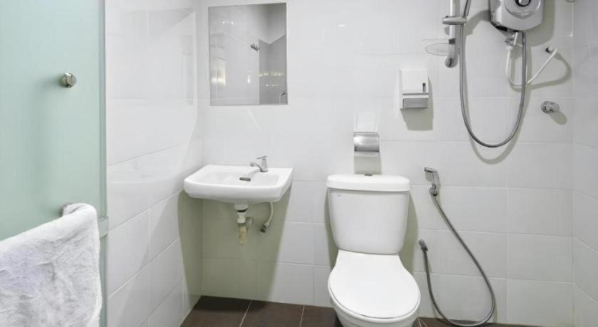 Bathroom 5, Luscious Hotel, Seberang Perai Tengah