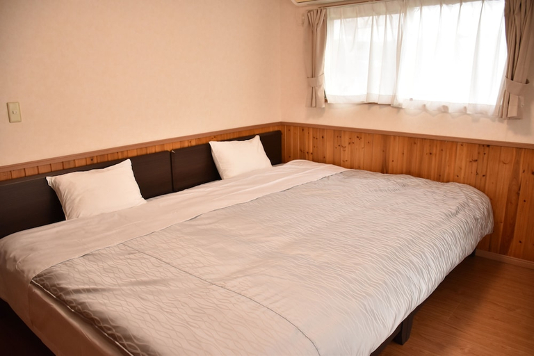 Bedroom 2, Churaumi Village, Motobu