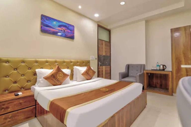 Room 4, Fabhotel Swastik, Delhi