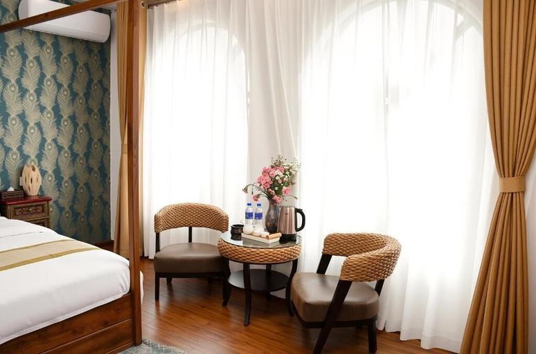 Room 1, LanNa, Dali Bai