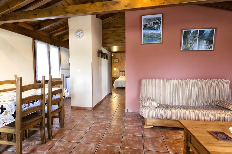 Bedroom 2, Apartamentos Rurales Les Xanes, Asturias