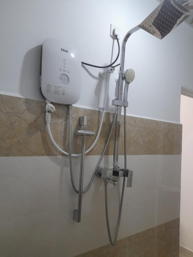 Bathroom 2, Laxsume Guest House Nilaveli, Kuchchaveli
