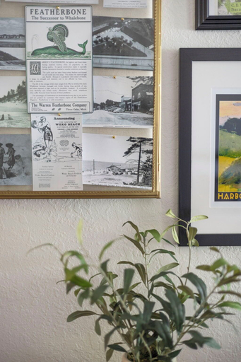 Room 5, The Warren Hotel, Berrien