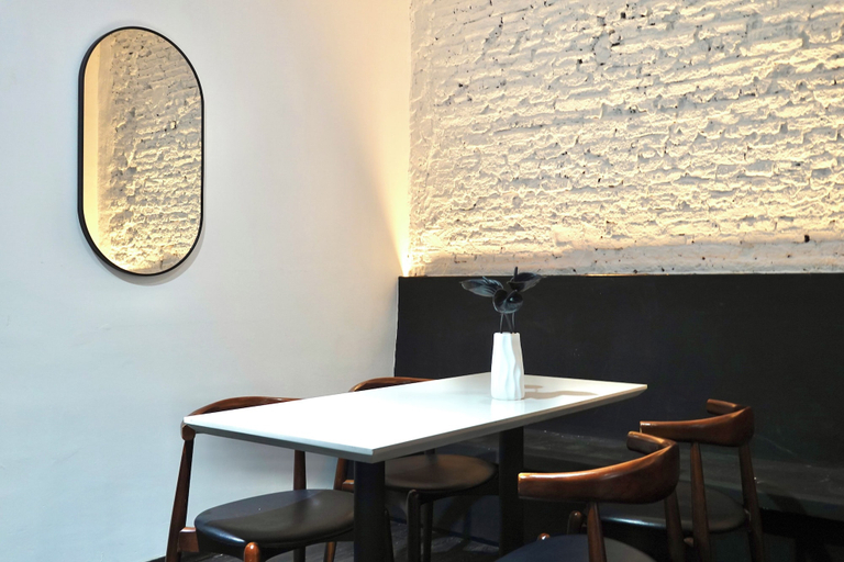 Dining, Aura Hotel Purvis Stay From 10PM-9AM, Singapura