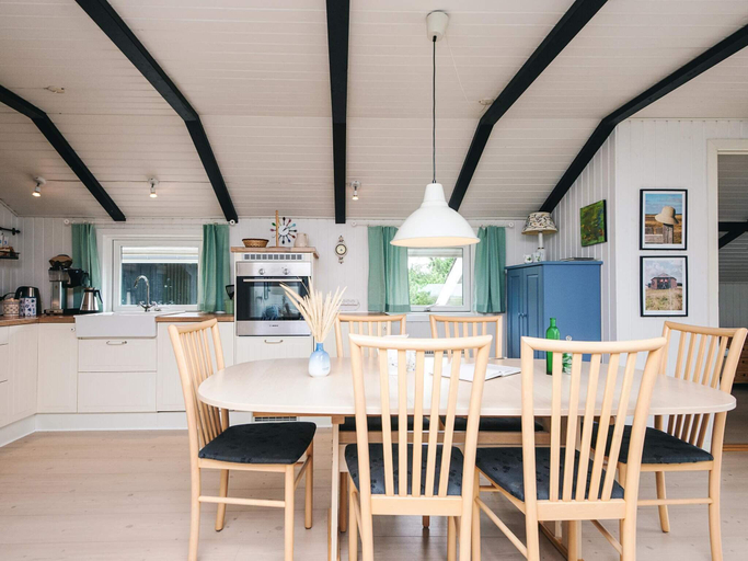 Food & Drinks 5, 4 star holiday home in Blavand, Varde