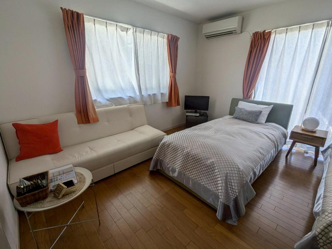 Bedroom 2, La Curacion, Naoshima