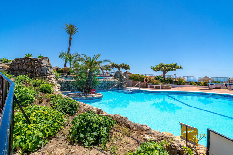 Pool 4, Capistrano Village Casa Garden, Málaga