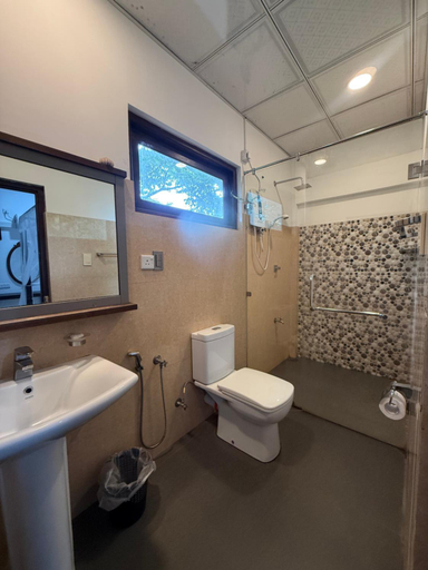 Bathroom 3, Tanzanite place , Tangalle