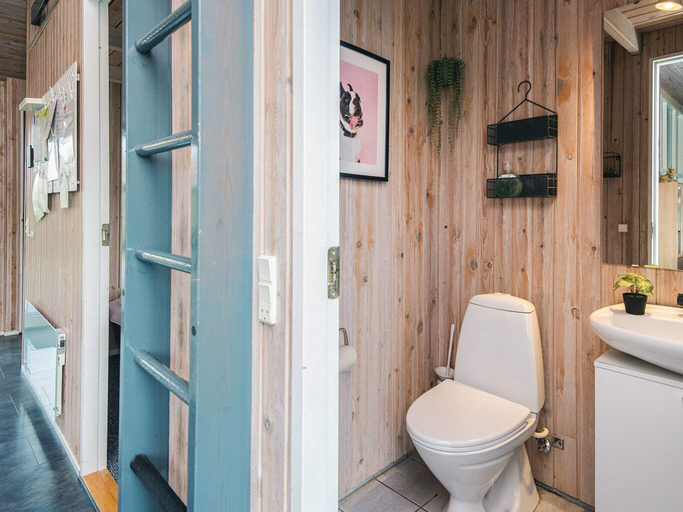 Bathroom 4, 5 star holiday home in Juelsminde, Hedensted