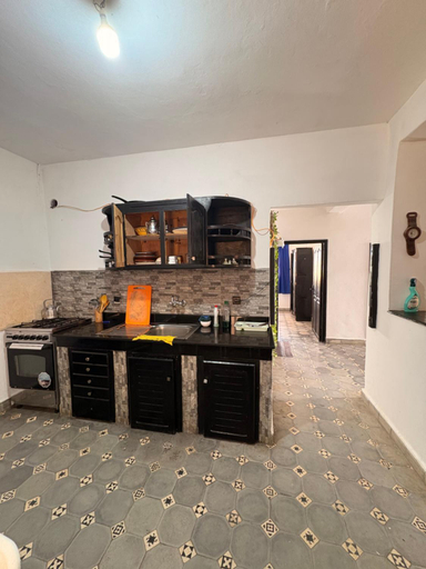Others 4, Jara Cimrman surf house, Agadir-Ida ou Tanane