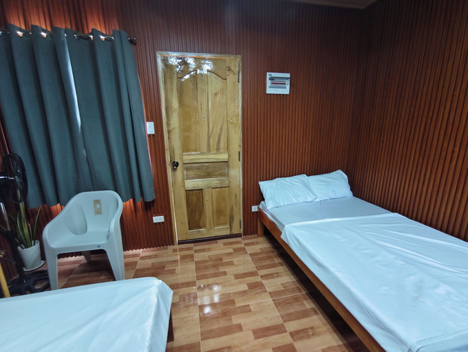 Room 5, Palawan Authentic Guest House, Puerto Princesa City