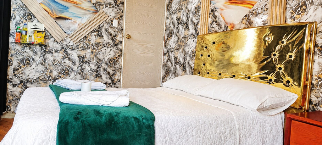 Room 5, Las concubinas del inca, Cajamarca