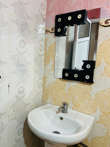 Bathroom 3, Black Pearl surf yoga and skate house, Agadir-Ida ou Tanane