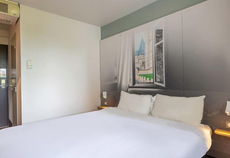 Bedroom 3, B&B HOTEL BEAUVAIS, Oise