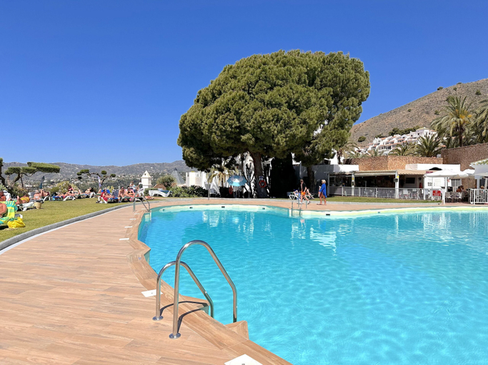 Pool 5, San Francisco Deluxe 102 by Casasol, Málaga