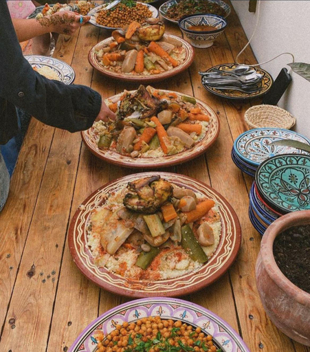 Food & Drinks