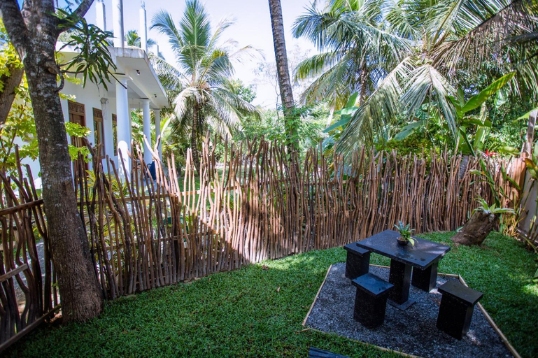 Others 3, Seyoo Villa, Habaraduwa