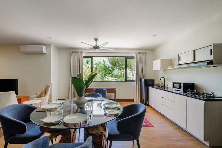 Dining 5, Amelia 2BR Suite Saigon Mint, Badung