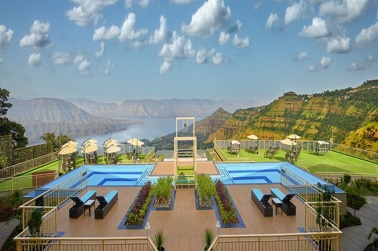 Sport & Beauty 3, The Cliff by Zuper - Panchgani, Satara