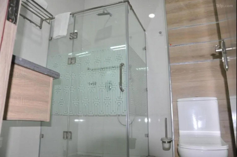 Bathroom 4, Springhill Hotel Suites-Guest Room, Oshimili South