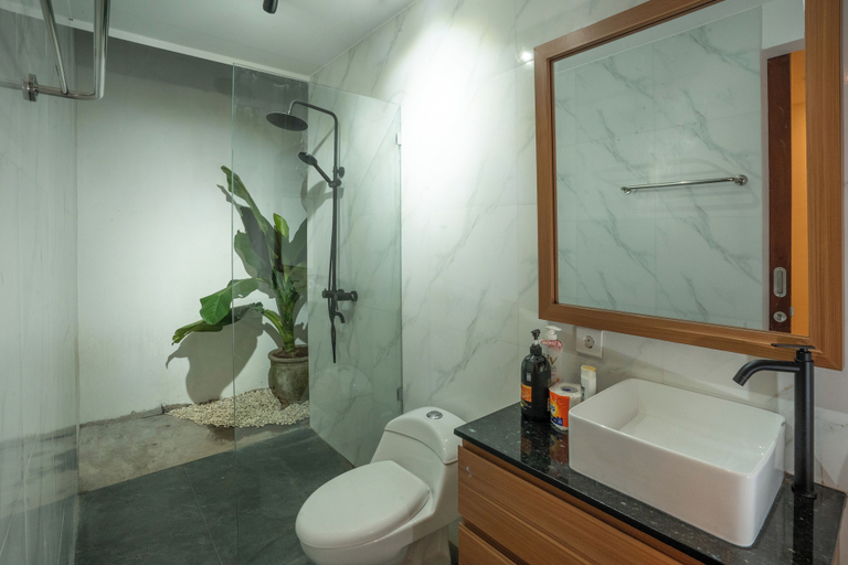 Bathroom 4, Villa Dake Tanah Lot, Tabanan