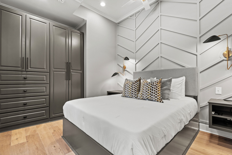 Room 5, The Urban Flats, Florence