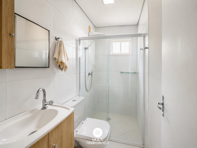Bathroom 2, Residencial das Dunas, Florianopolis