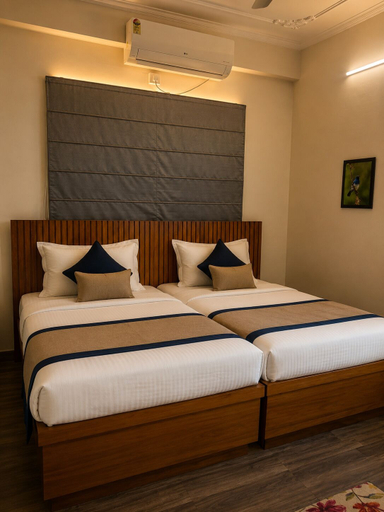 Bedroom 4, Hotel Classio, Mandi