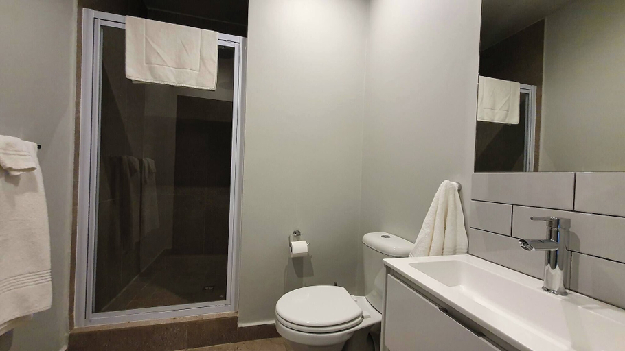 Bathroom 2, 57 Spacious 2-Bedroom, 2-Bathroom Apartment, City of Johannesburg