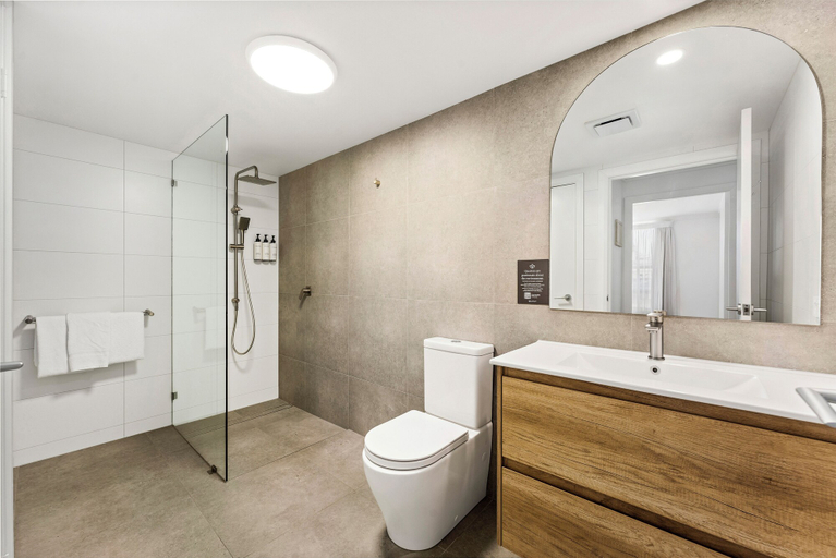 Bathroom 3, Quest Wollongong, Wollongong - Inner