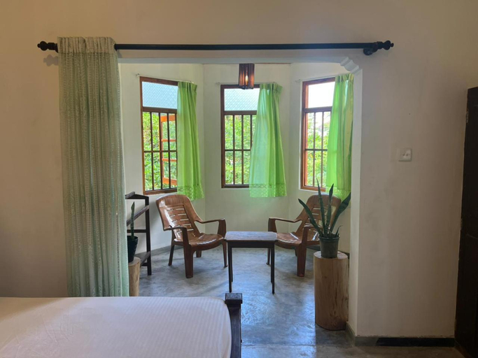 Bedroom 2, Lotus Villa, Habaraduwa
