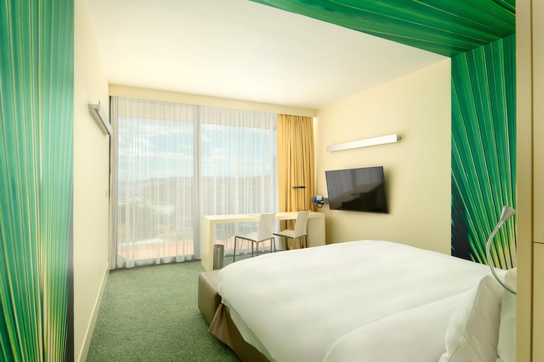 Bedroom 3, Radisson Blu Resort & Spa Split, Split