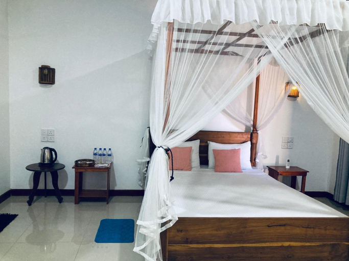 Bedroom 2, Woodholic Homestay, Dambulla