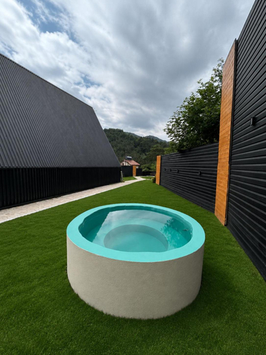 2, Dilijan House