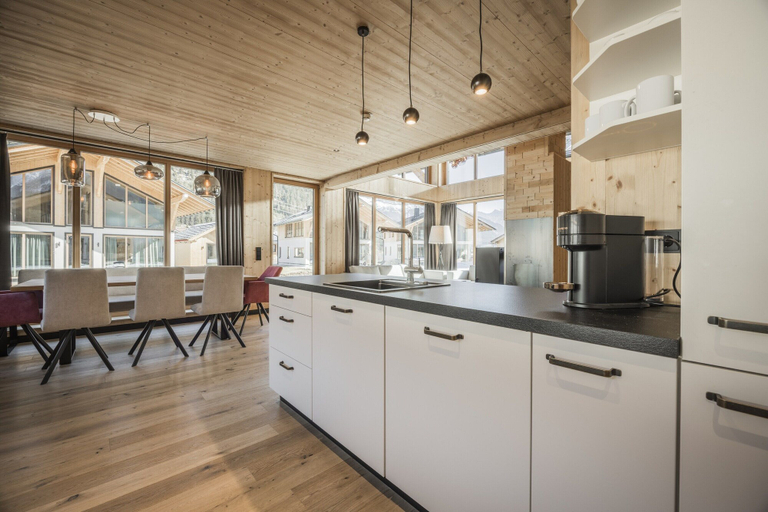 Private kitchen 5, Luxury chalet in Bichlbach, Reutte