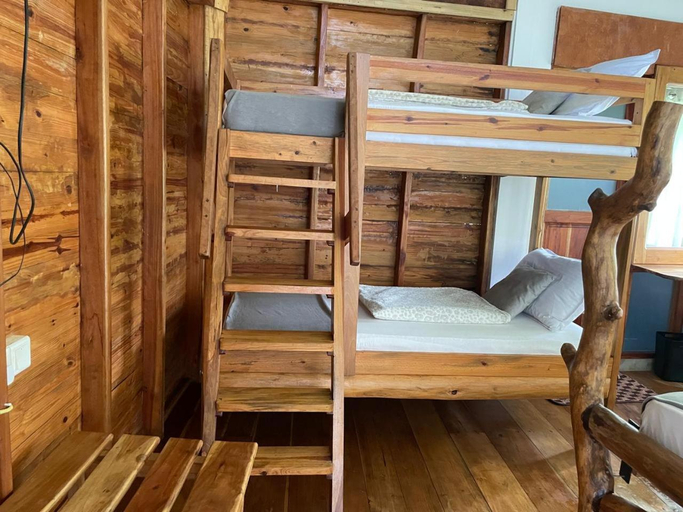 Others 5, LAMIACEAE WOOD CABIN, Ella
