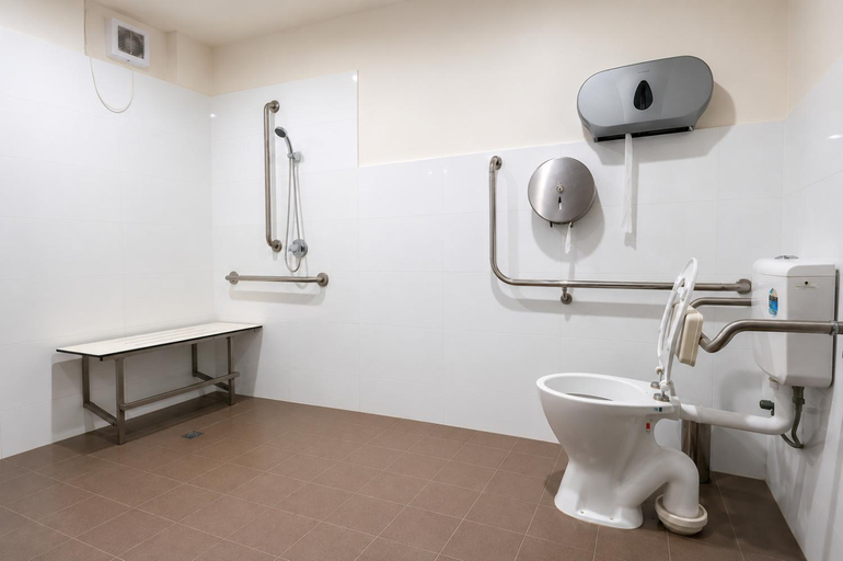 Bathroom 3, Capsule Perth City Backpackers Hostel - note - Valid passport required to check in, Perth