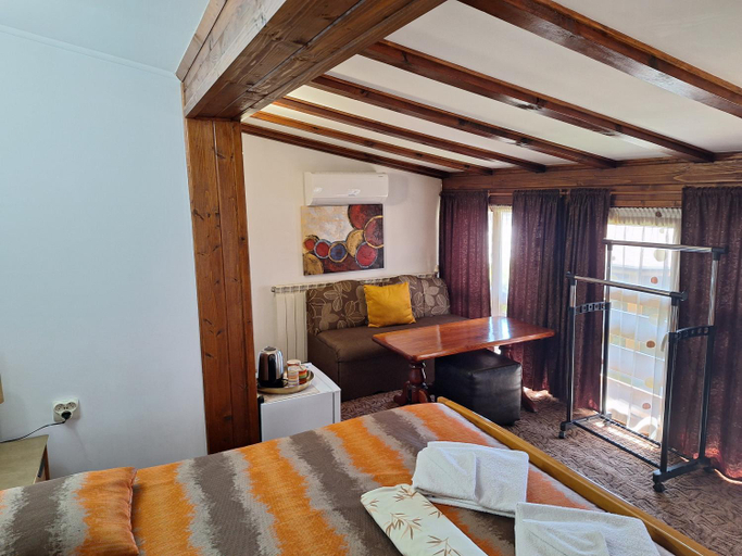 Bedroom 2, Guest House Ivan, Bansko