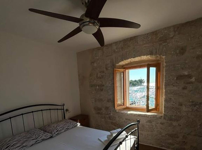 Bedroom 2, Lanterna Apartment With Hot-tub, Orebić