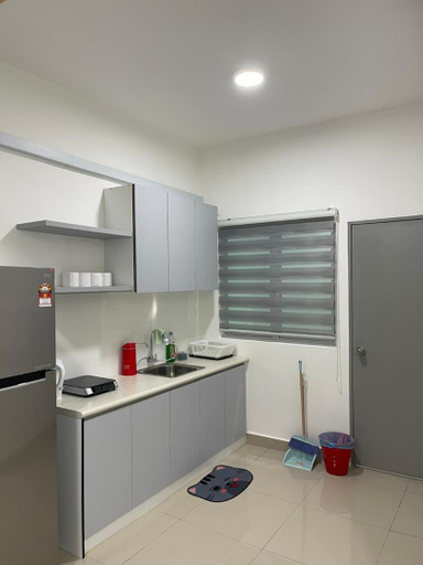 Others 3, Seremban Pool View 5-6 pax Suite, Seremban