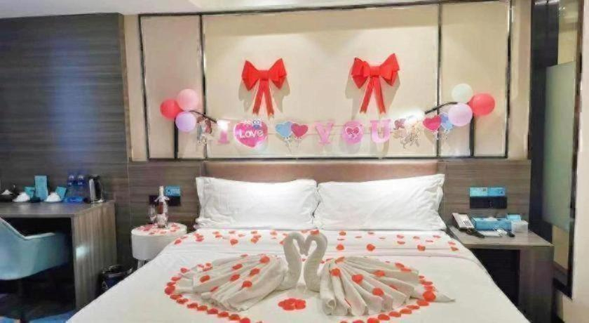 Others 4, Xana Lite Jiangmen Yingbin West, Jiangmen