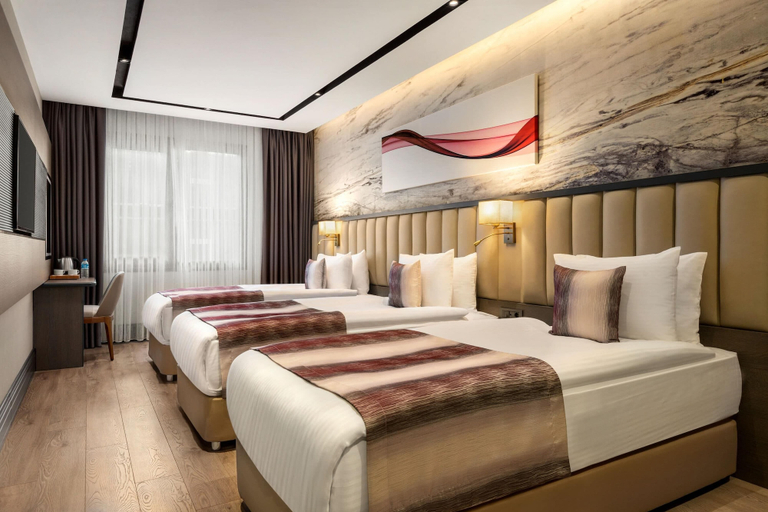 Bedroom 3, Ramada by Wyndham Istanbul Umraniye, Ümraniye