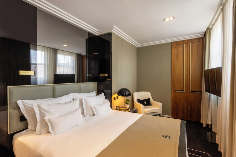 Bedroom 2, ALTIS AVENIDA HOTEL, Lisbon