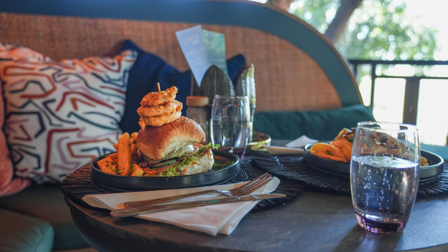 Food & Drinks 5, Namushasha River Lodge, Kongola