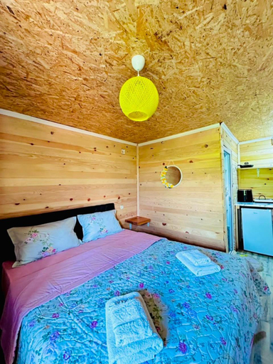 Bedroom 1, guesthouse NENO, Mestia