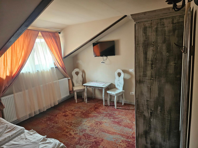 Bedroom 3, Casa Bradul Inalt, Bran