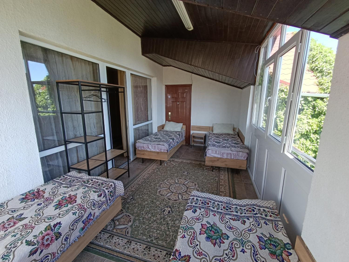 Bedroom 4, Любимыи, Ysyk-Köl