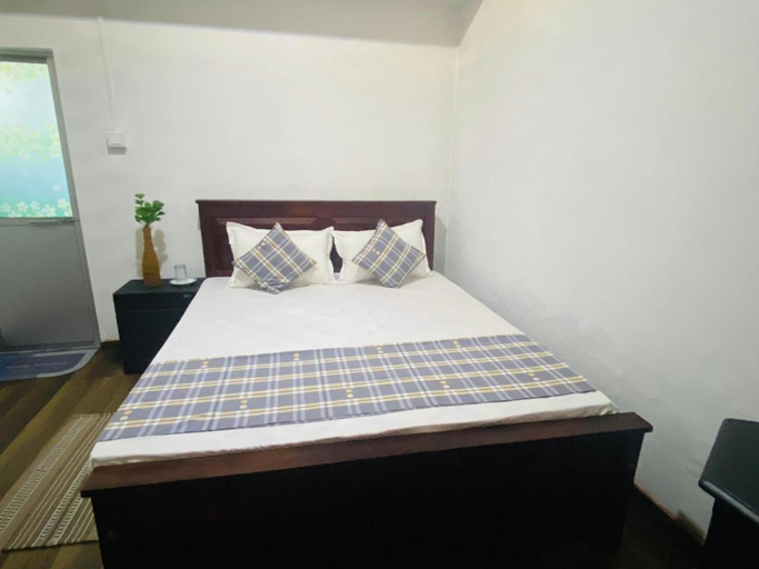 Bedroom 2, Serene Garden Lodge, Habaraduwa