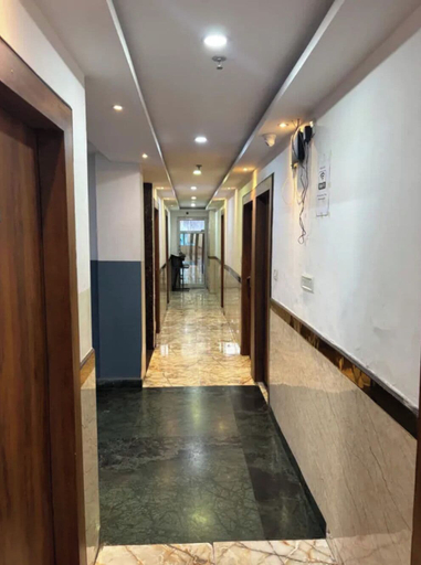 Lobby 2, Fabhotel Bk International, Kolkata